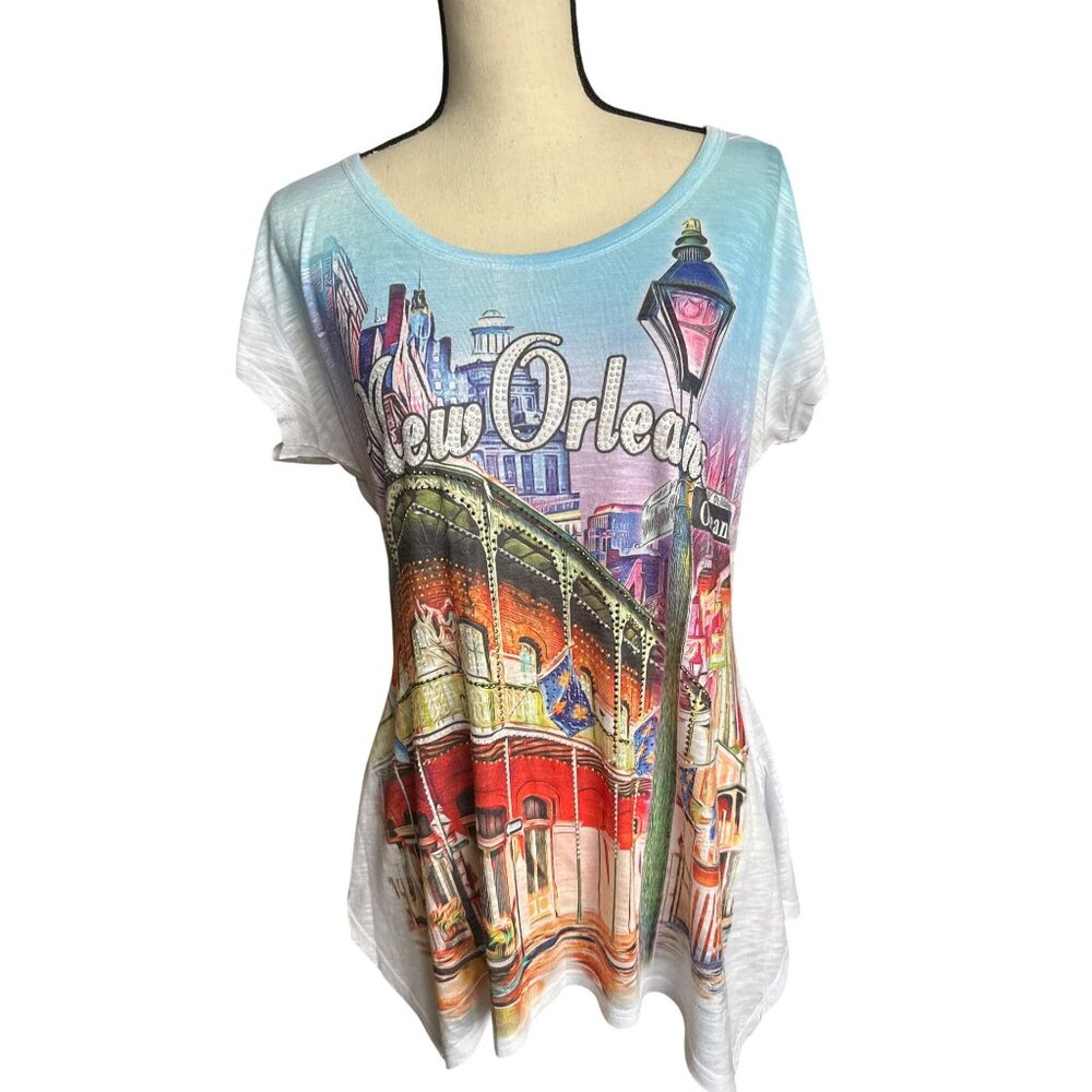 New Orleans Short Sleeve Top White Embellished Sparkly Design M.A.I. Clothing XL